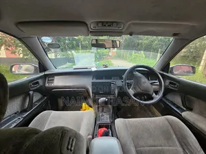 Toyota Crown 1994 Black
