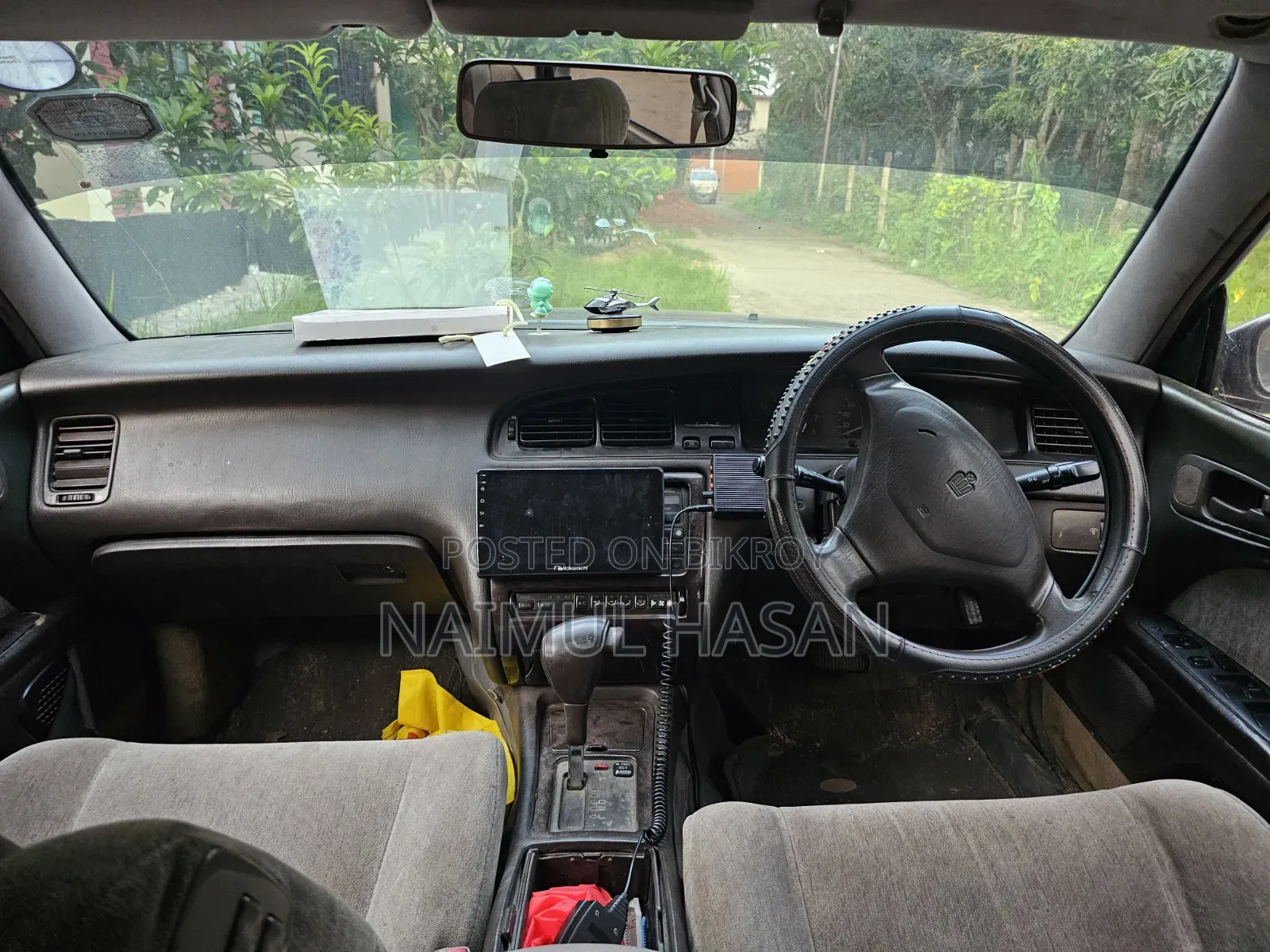 Toyota Crown 1994 Black