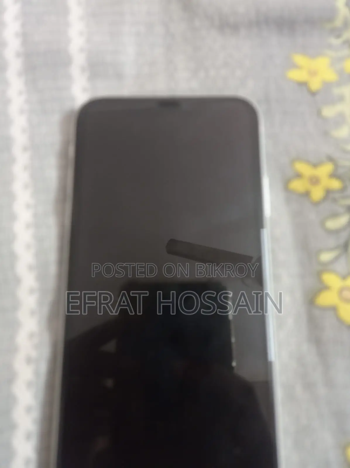 অ্যাপল আইফোন এক্সআর ৬৪ জিবি হোয়াইট
