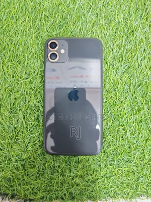 Apple iPhone 11 128 GB Black