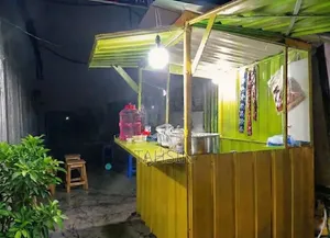 Food Court