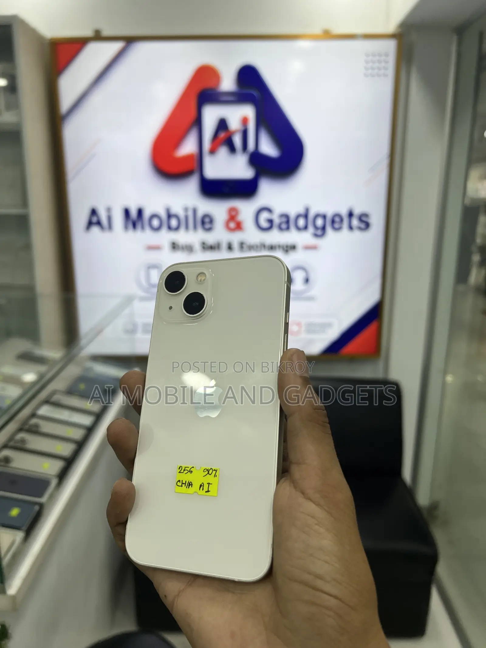 Apple iPhone 13 256 GB White