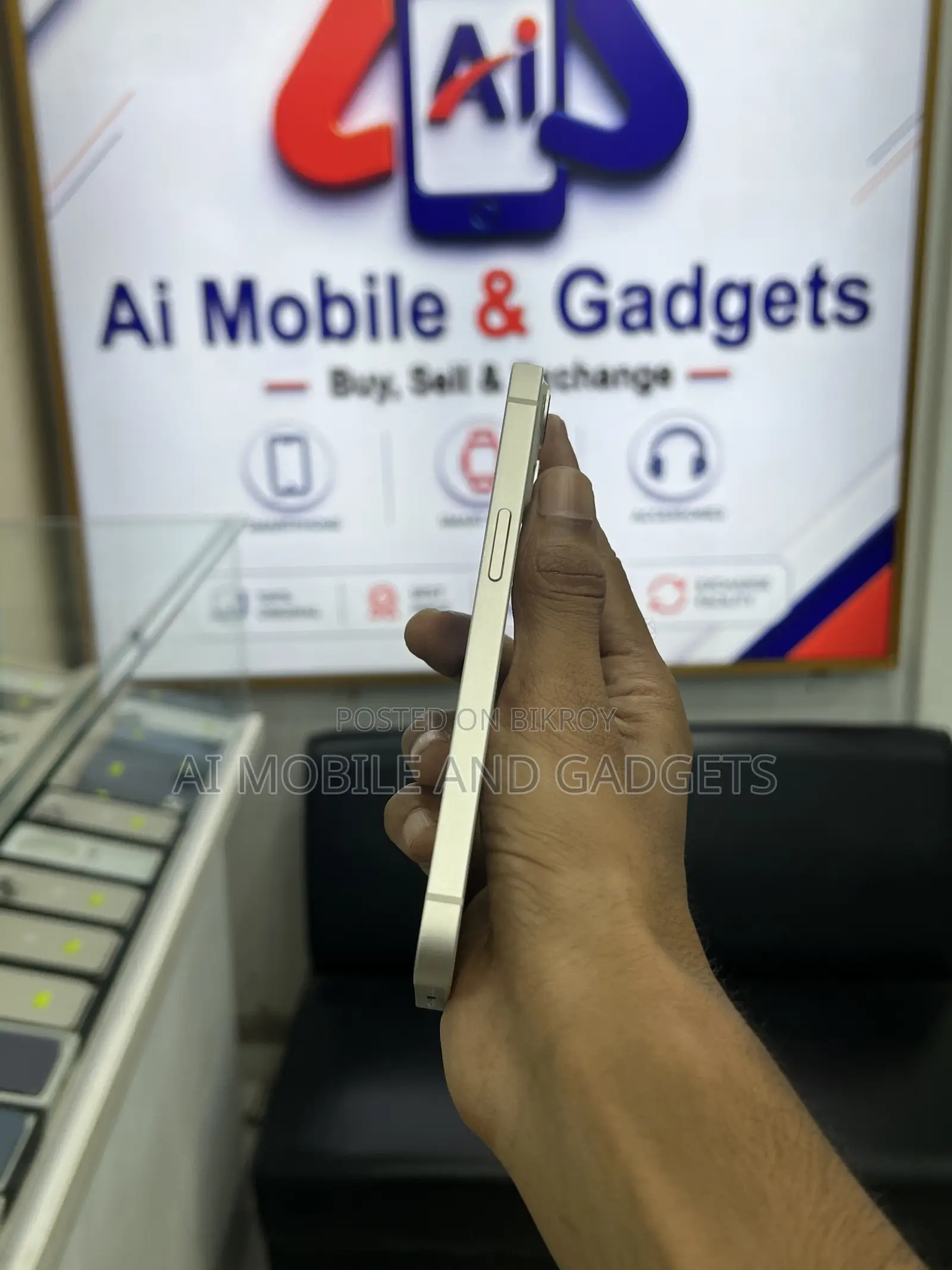 Apple iPhone 13 256 GB White