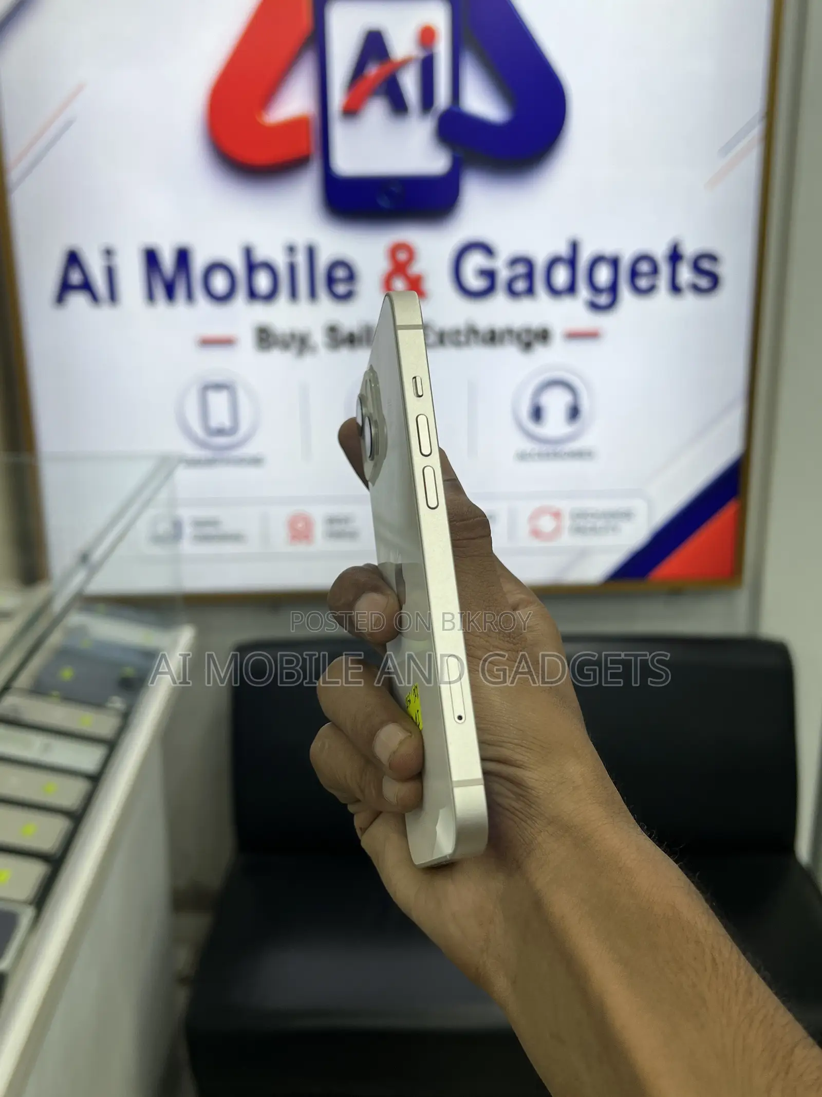 Apple iPhone 13 256 GB White