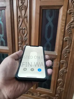 Apple iPhone XR 64 GB Black