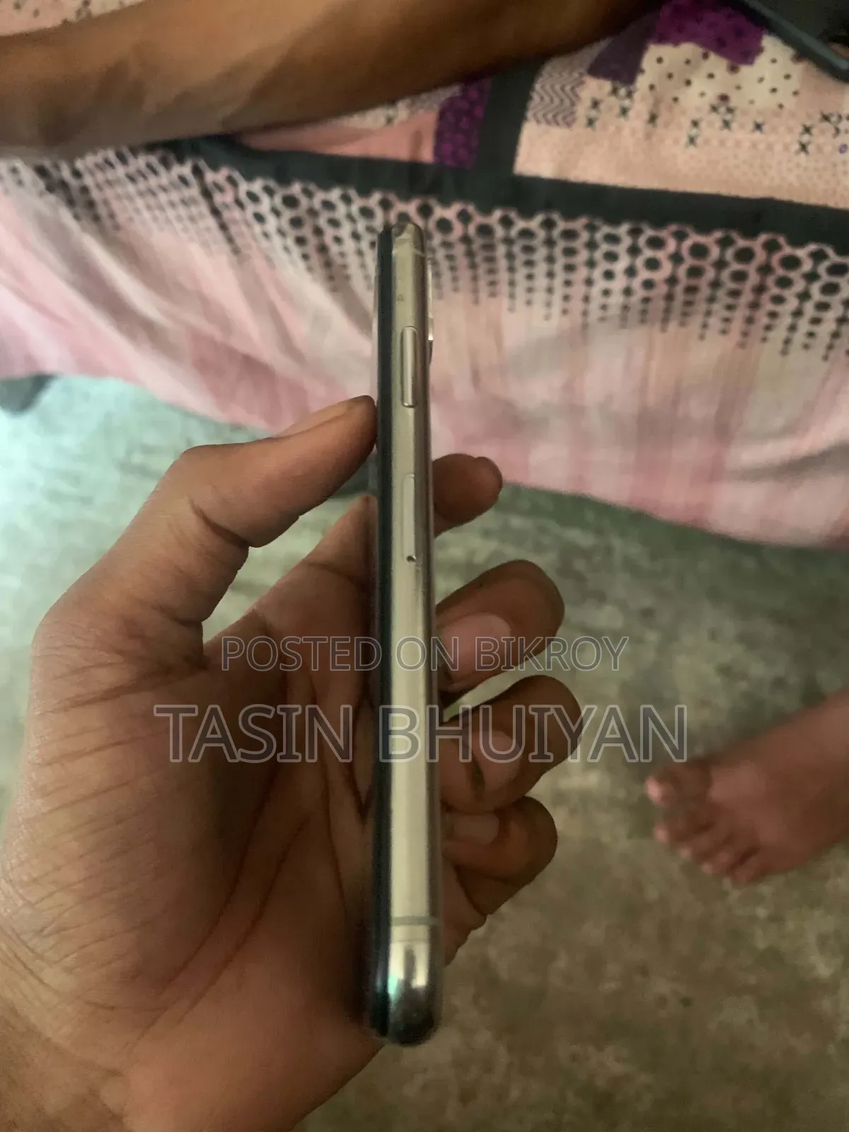 Apple iPhone X 64 GB White
