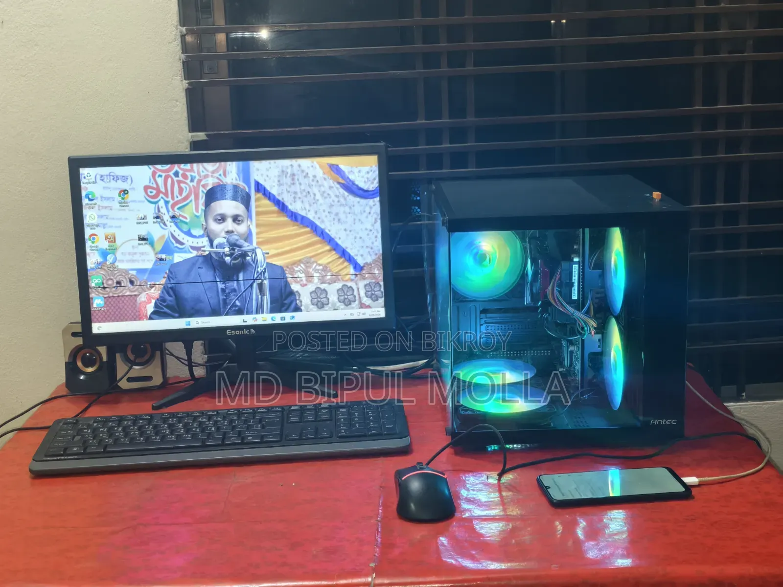Desktop Computer 8GB Intel Core 3 SSD 128GB