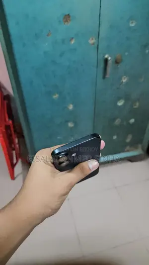 অ্যাপল আইফোন ১৬ ১২৮ জিবি ব্ল্যাক
