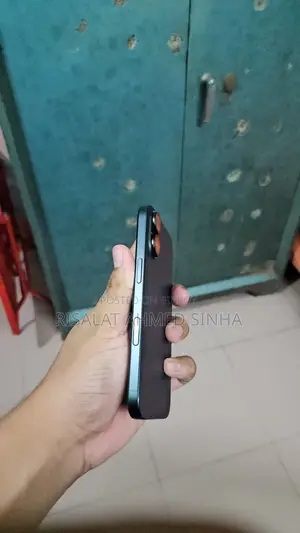 অ্যাপল আইফোন ১৬ ১২৮ জিবি ব্ল্যাক