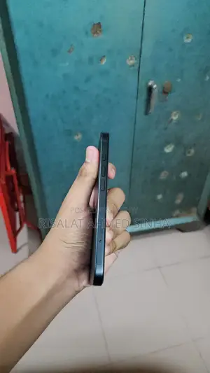 অ্যাপল আইফোন ১৬ ১২৮ জিবি ব্ল্যাক