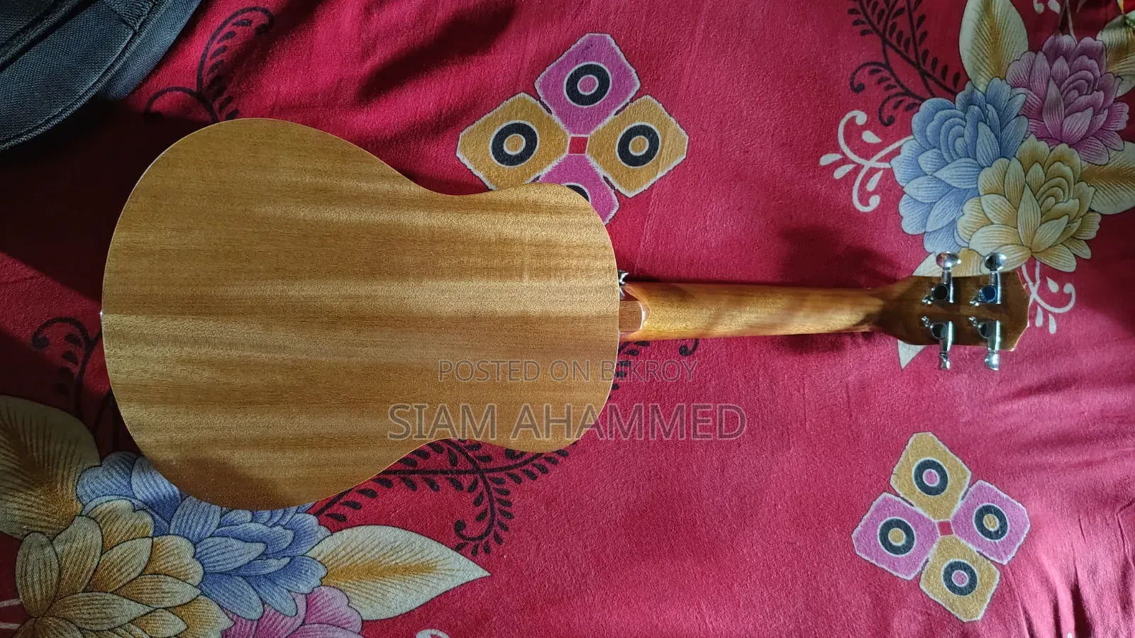 Ukulele 26"