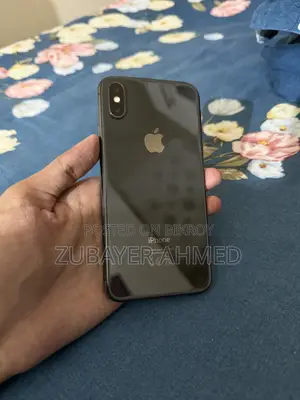 Apple iPhone X 64 GB Black