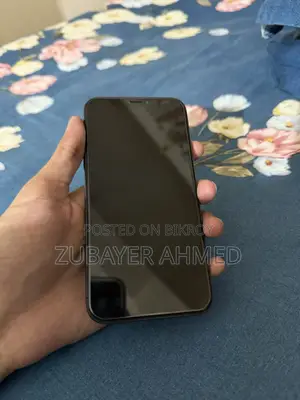 Apple iPhone X 64 GB Black