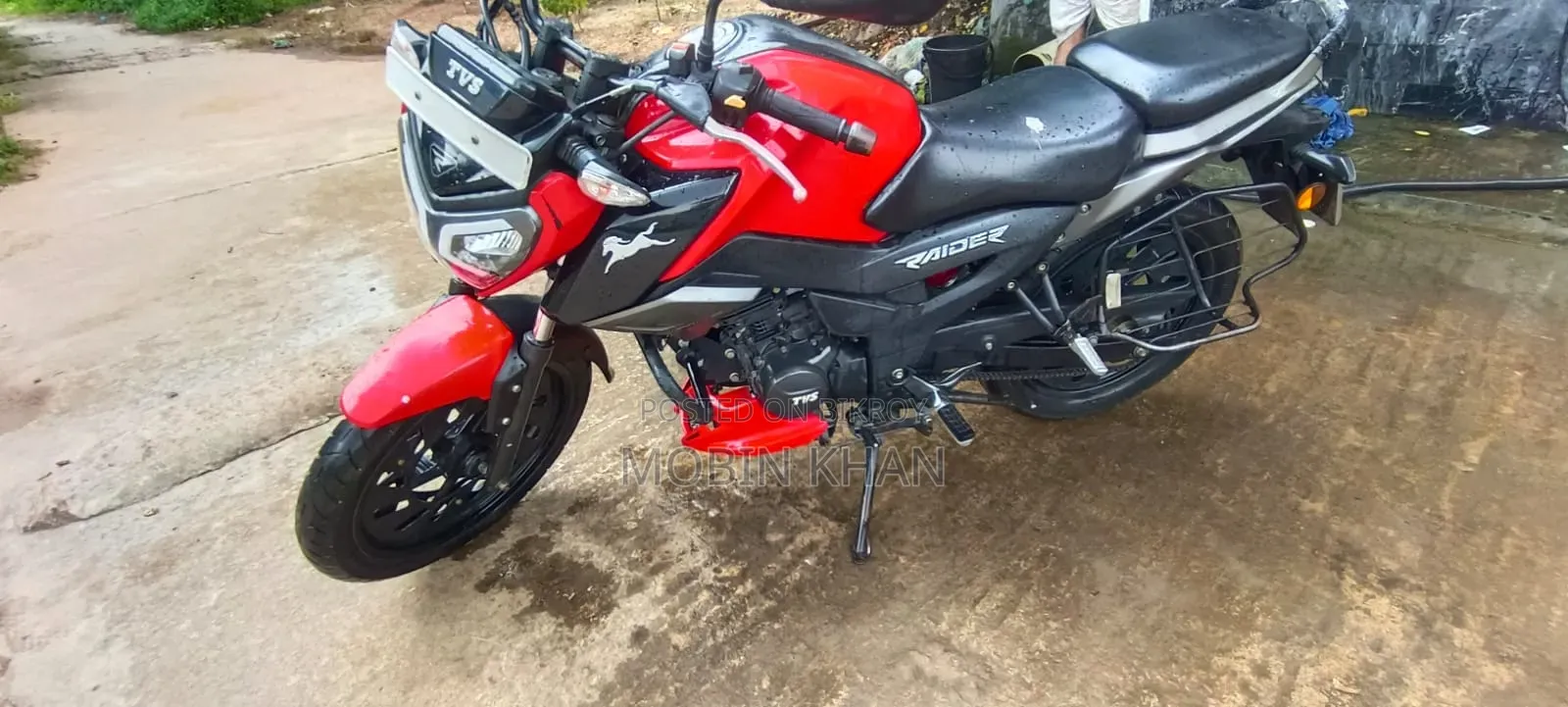 TVS Raider 125 2022 Red
