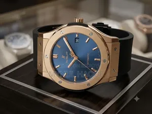 "Hublot" Hand Watch For Men