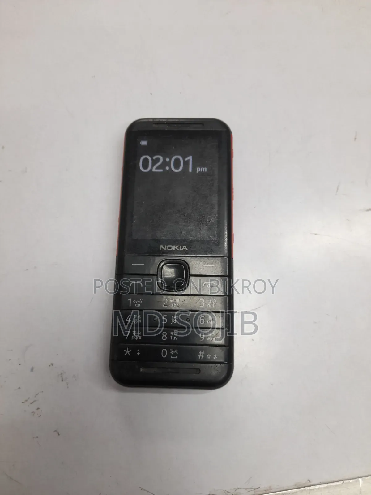 নোকিয়া ৩৫১০ লাল