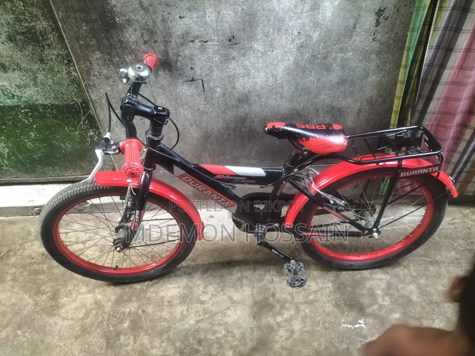 Red Bicycle, Like New