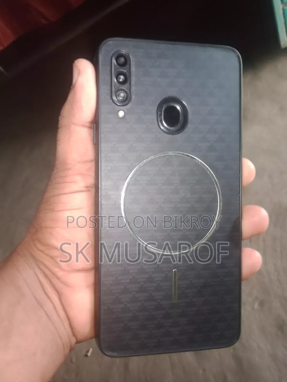 স্যামসাং গ্যালাক্সি এ২০এস ৩২ জিবি কালো
