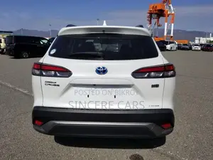 Toyota Corolla Cross 2021 Pearl