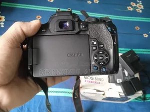 ক্যানন ৮০০ডি বডি বক্সসহ