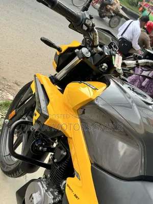Hero Xtreme 125R 2025 Yellow