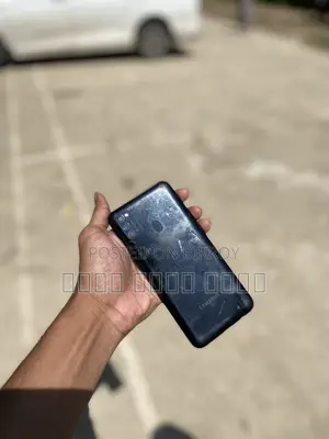 Samsung Galaxy M21 64 GB Black