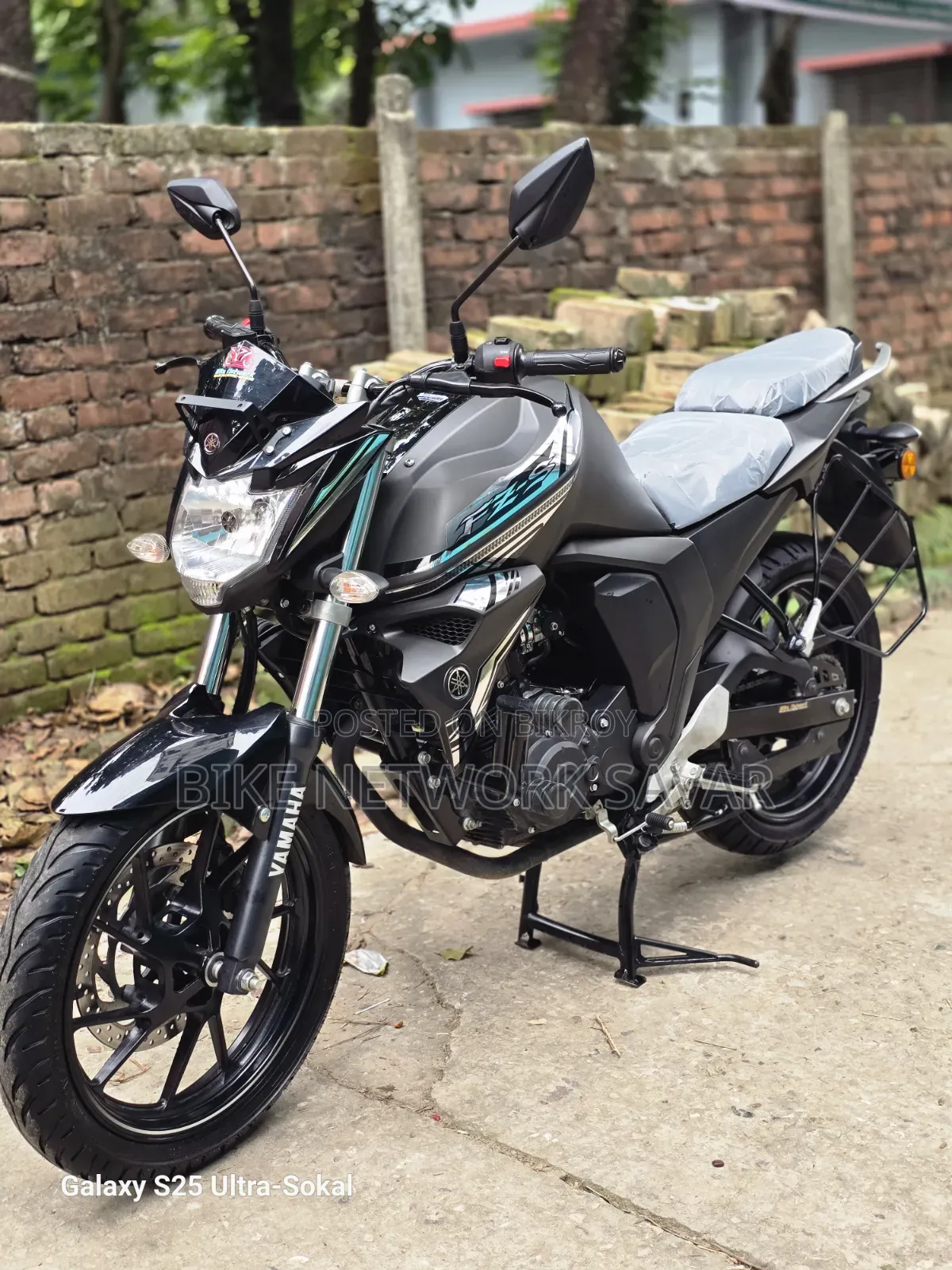 New Yamaha 2026 Black
