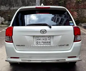 টয়োটা করোলা ফিল্ডার ২০১৩ পার্ল