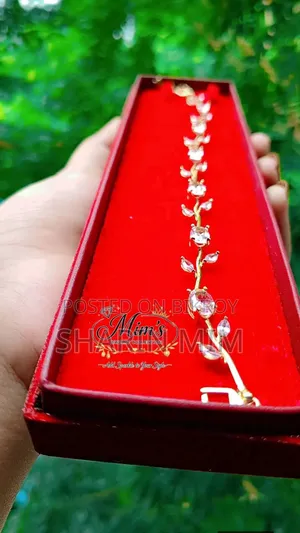 China Imported Tulip Bracelet
