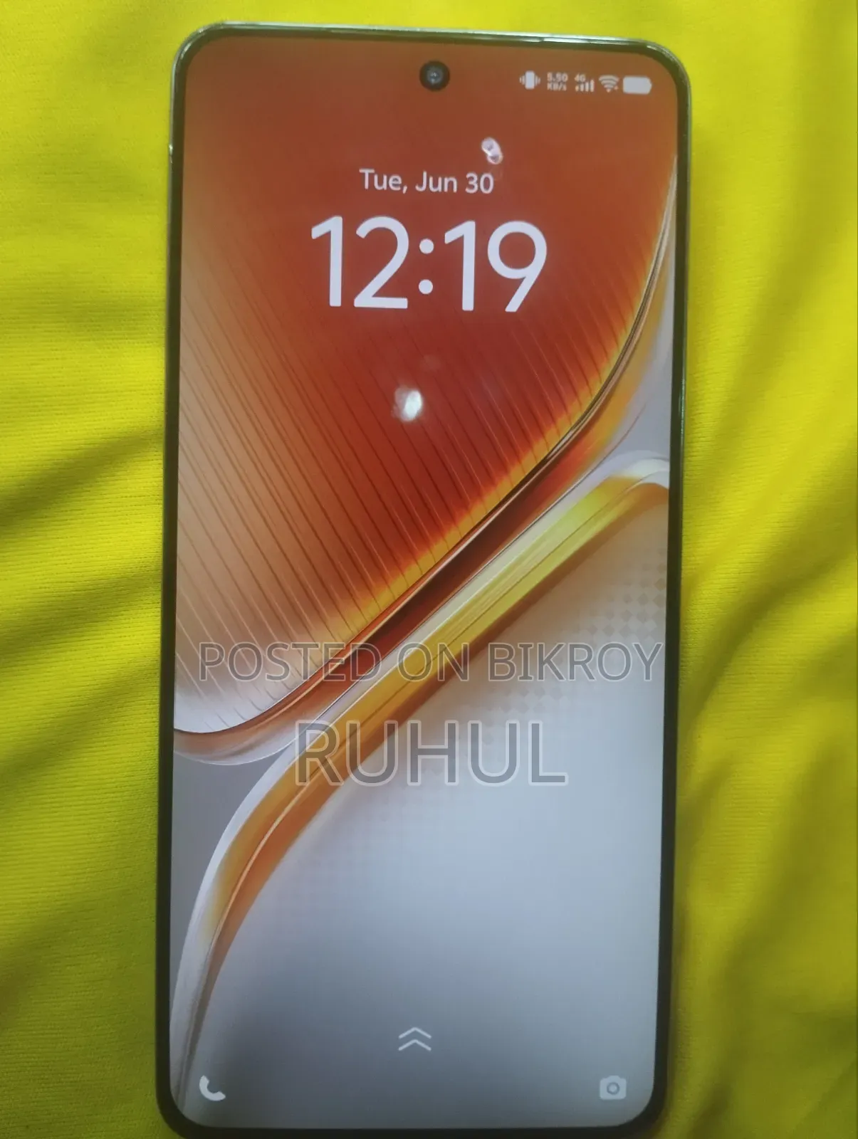 iQOO 256 GB White