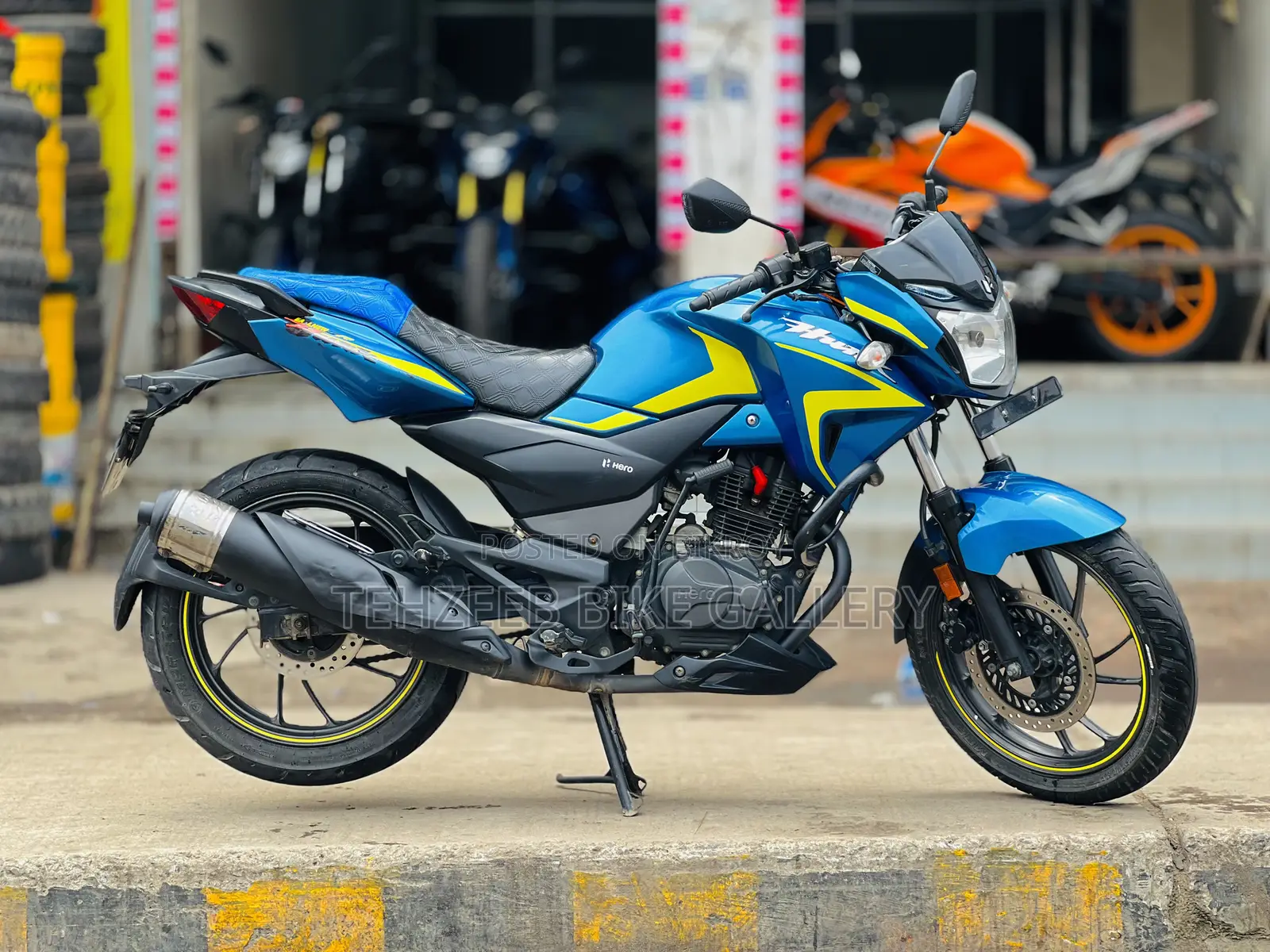 Hero Hunk 2022 Blue