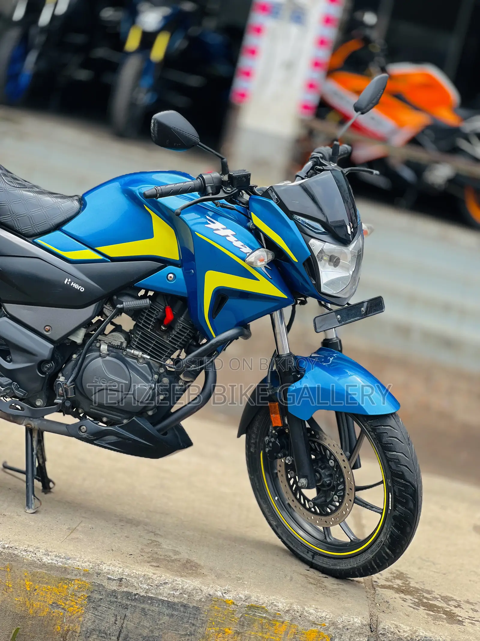 Hero Hunk 2022 Blue