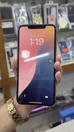Apple iPhone 11 Pro Max 64 GB Gold