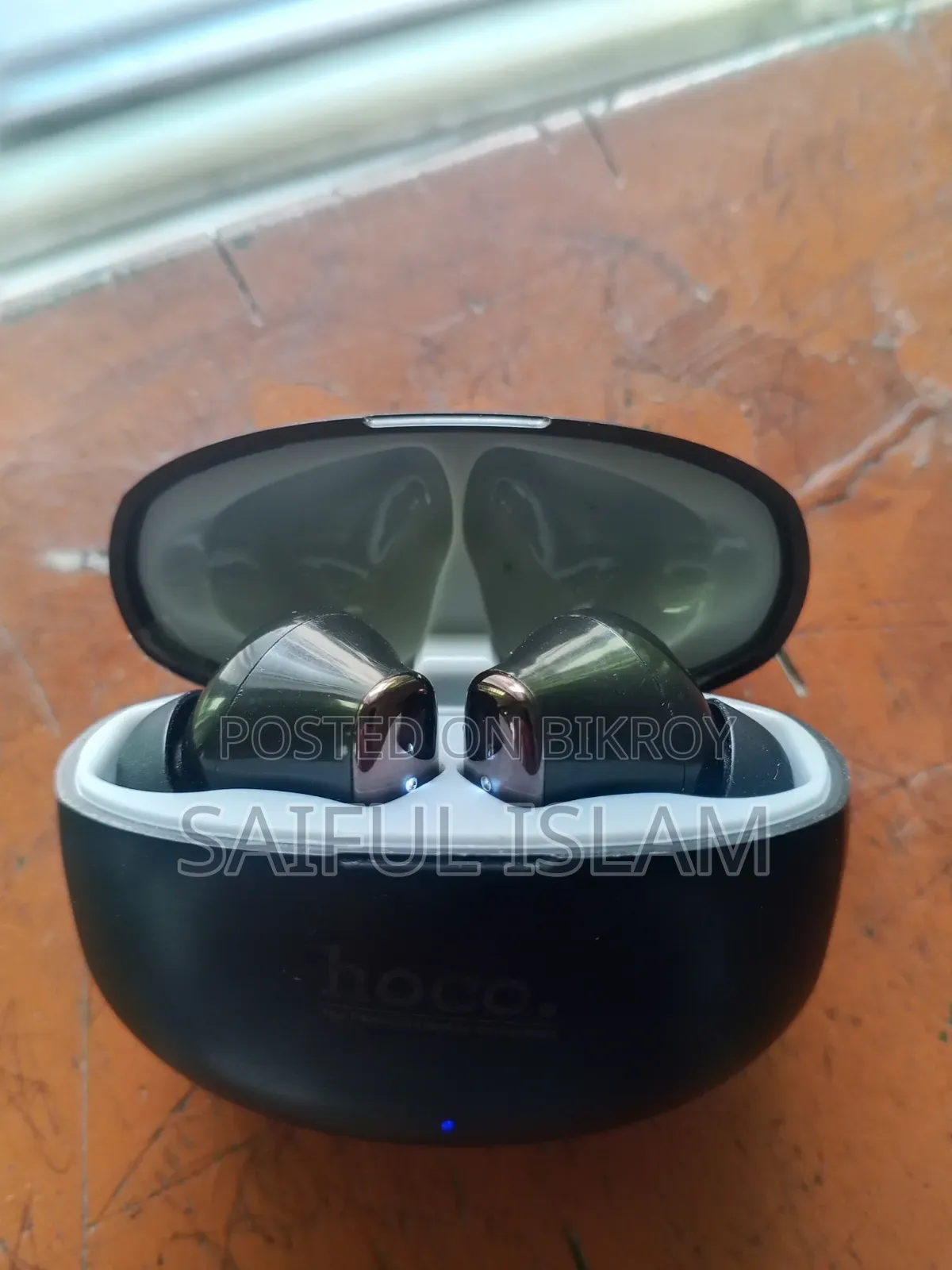 Hoco Ew23 Wireless Bluetooth Earbuds (In-ear) – Good Condition
