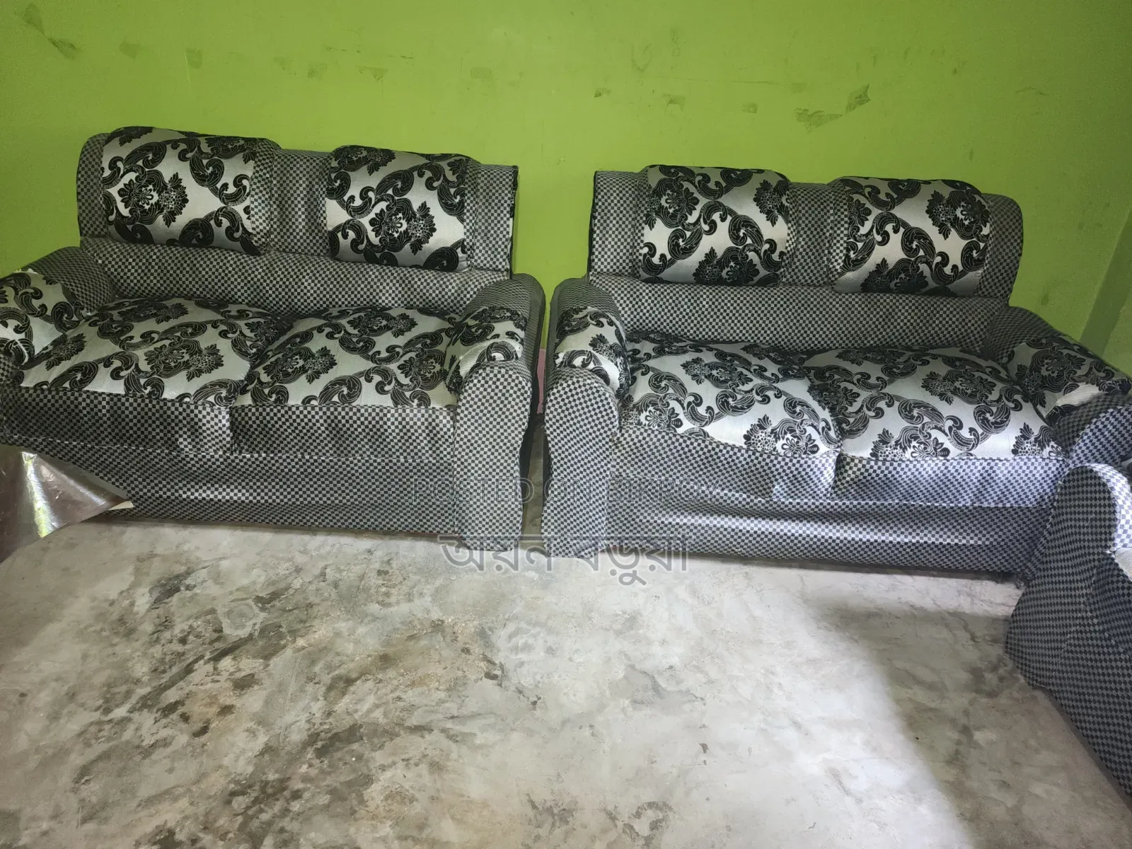 1 Set Sofa