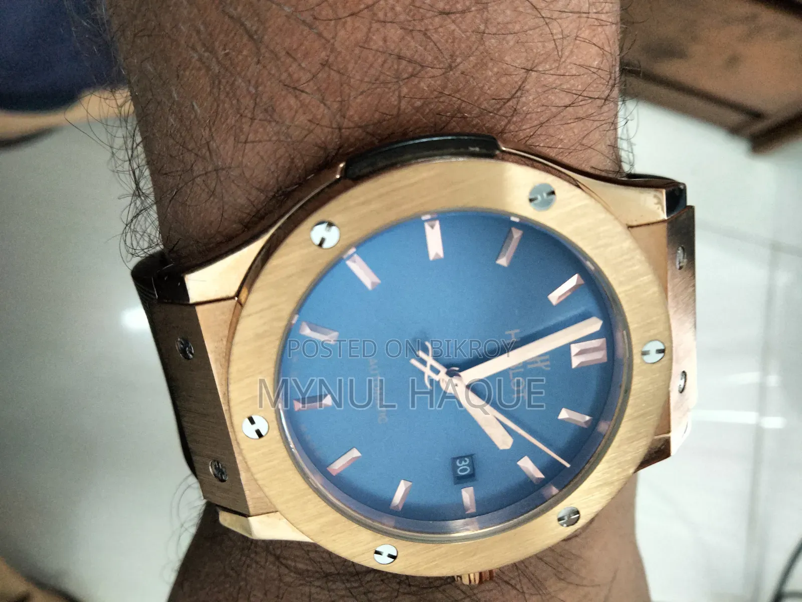 "Hublot" Hand Watch For Men