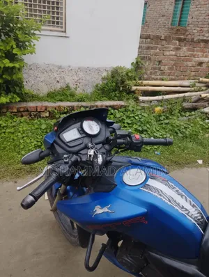 TVS Apache RTR 160 2V 2026 Blue