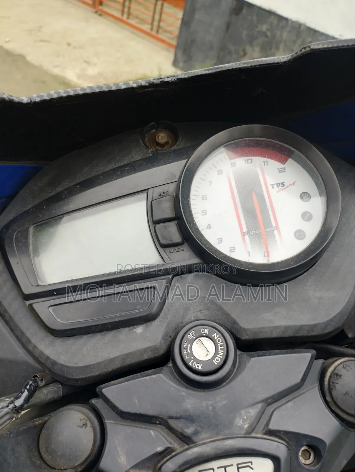 TVS Apache RTR 160 2V 2026 Blue