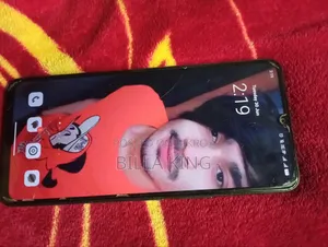 Vivo Y04 64 GB