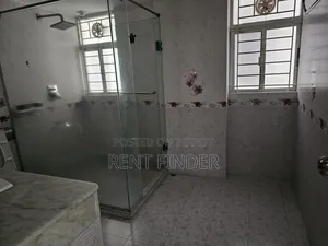 4bdrm Apartment in Banani for rent