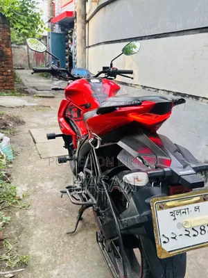 Suzuki Gixxer SF 2023 Red