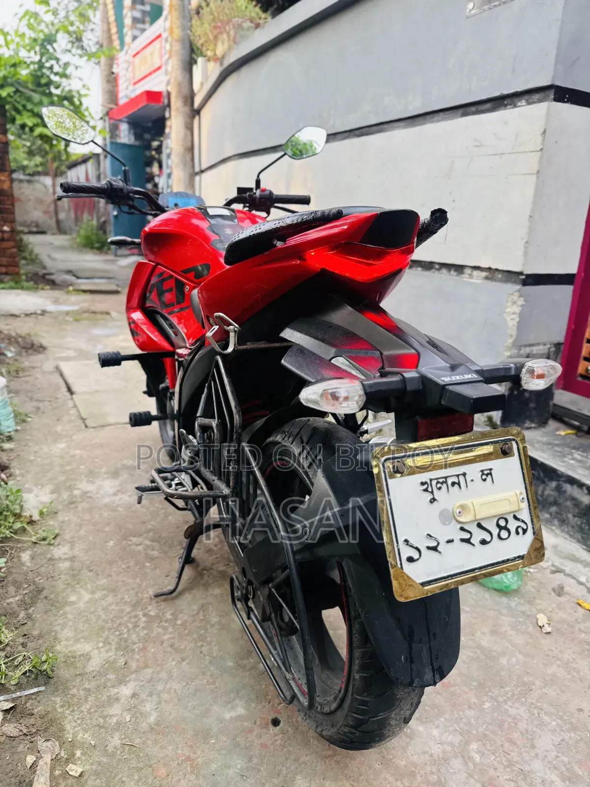 Suzuki Gixxer SF 2023 Red