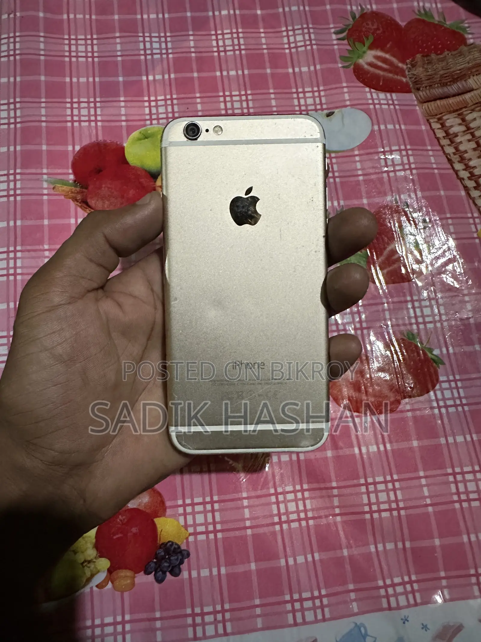 Apple iPhone 6 16 GB Gold