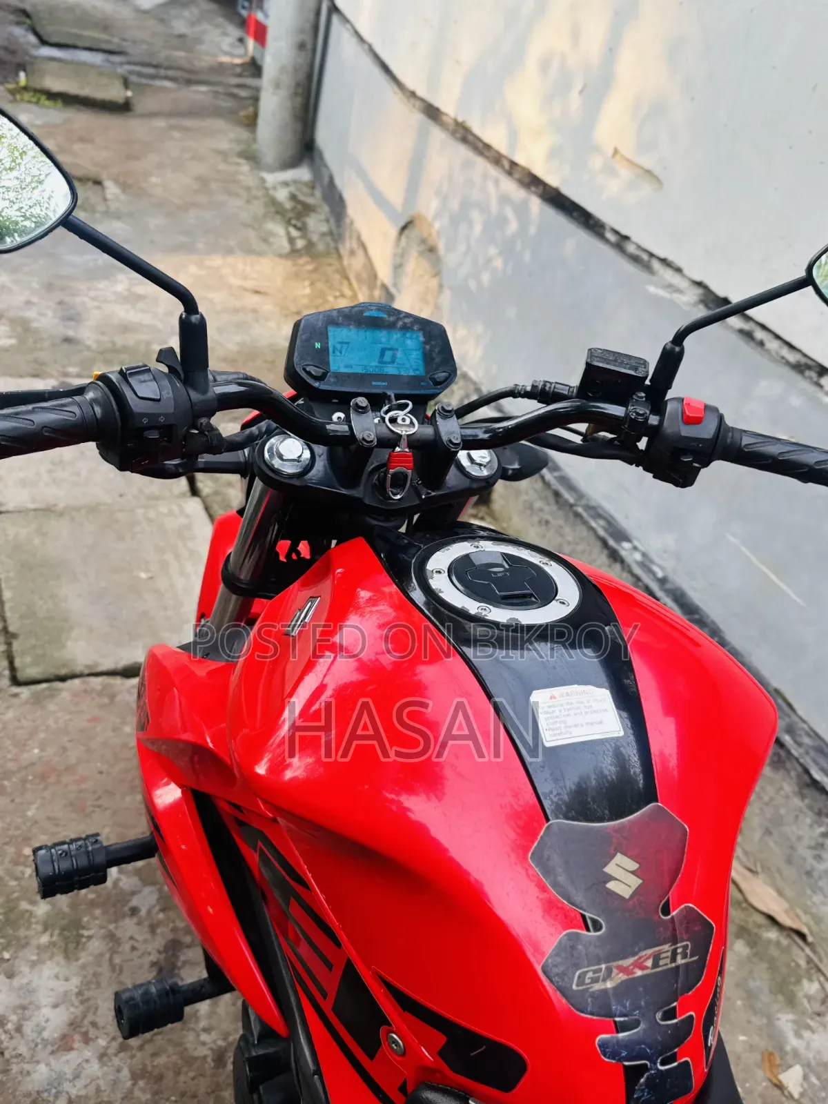 Suzuki Gixxer SF 2023 Red