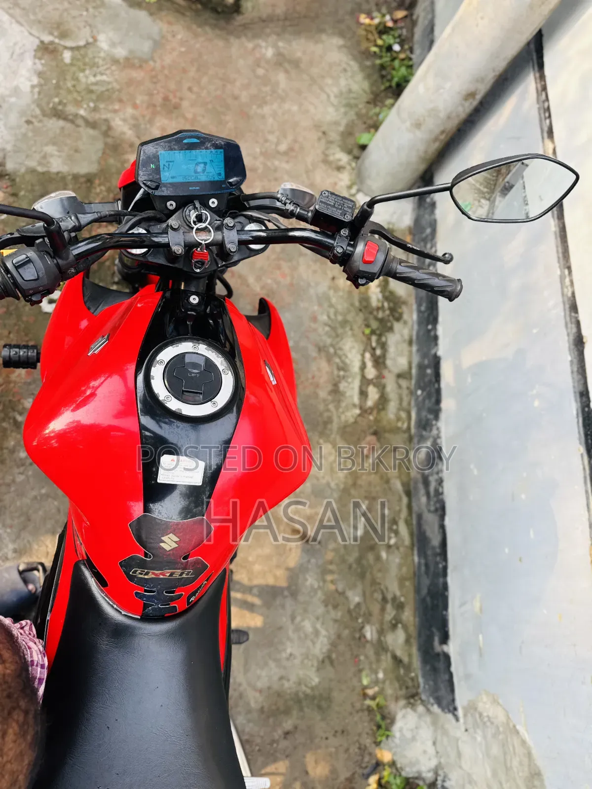 Suzuki Gixxer SF 2023 Red
