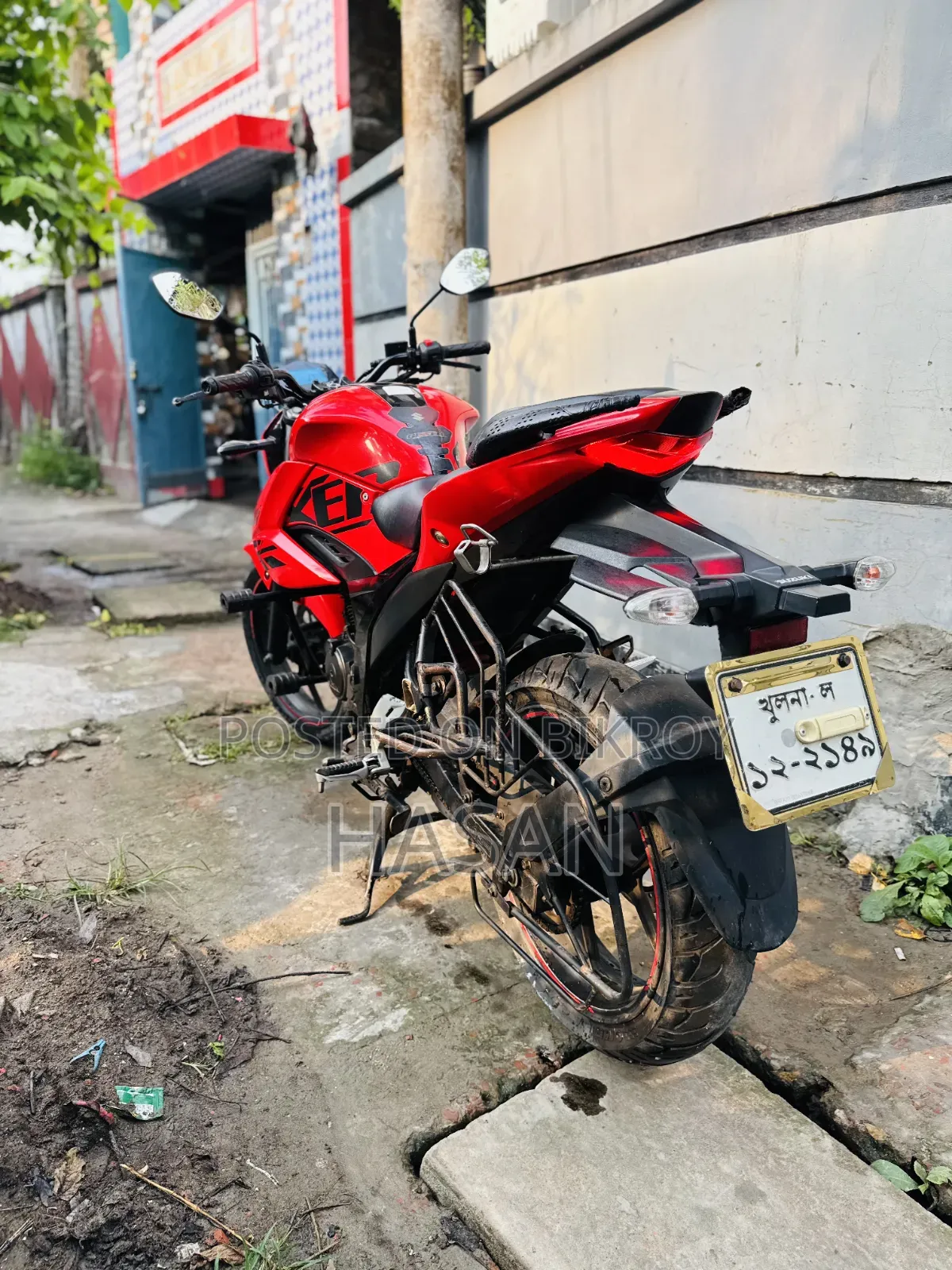 Suzuki Gixxer SF 2023 Red
