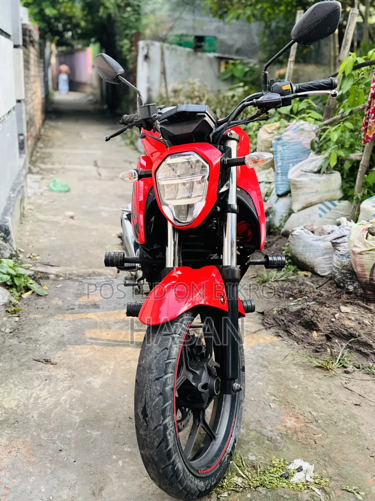 Suzuki Gixxer SF 2023 Red