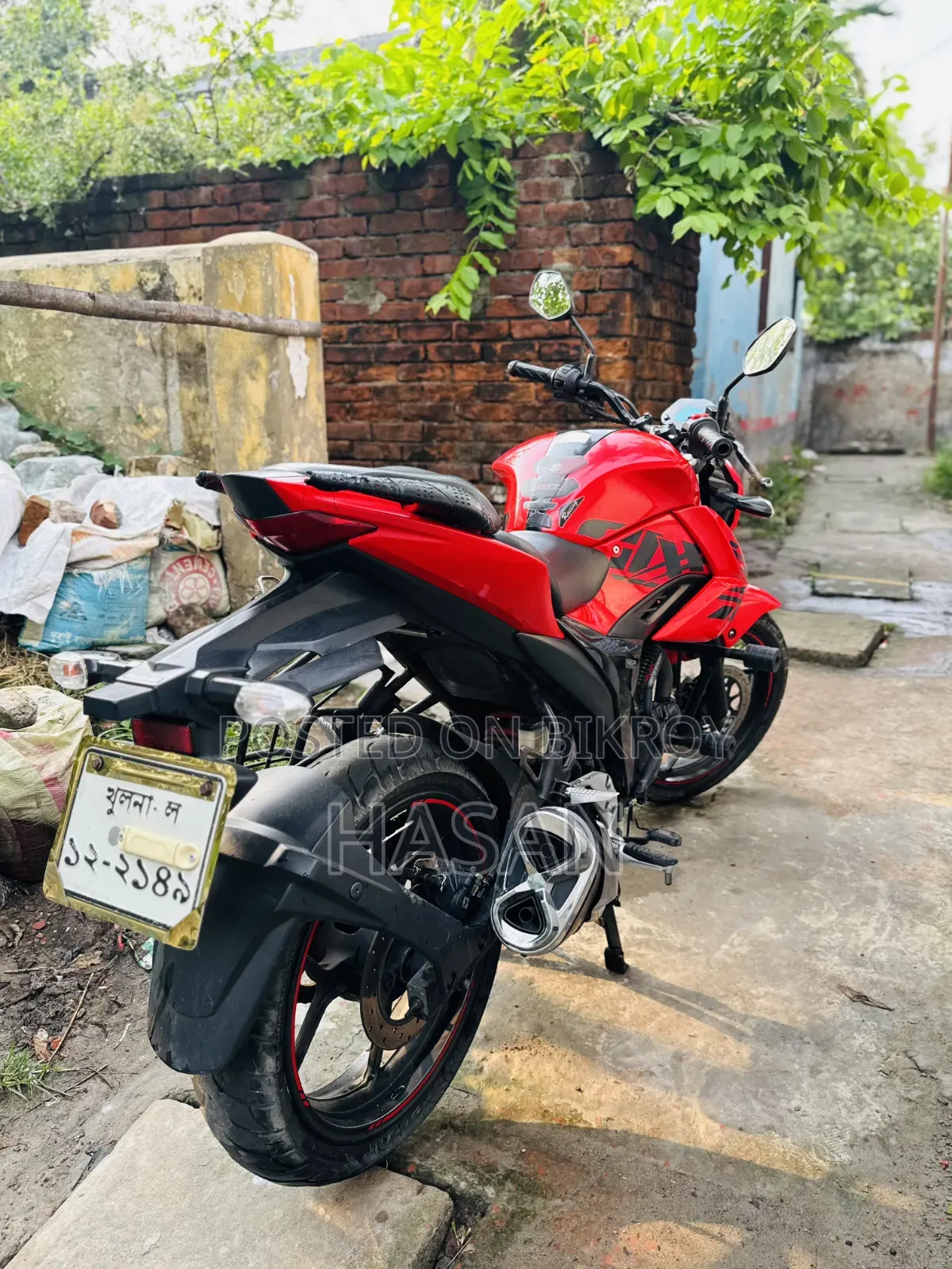 Suzuki Gixxer SF 2023 Red