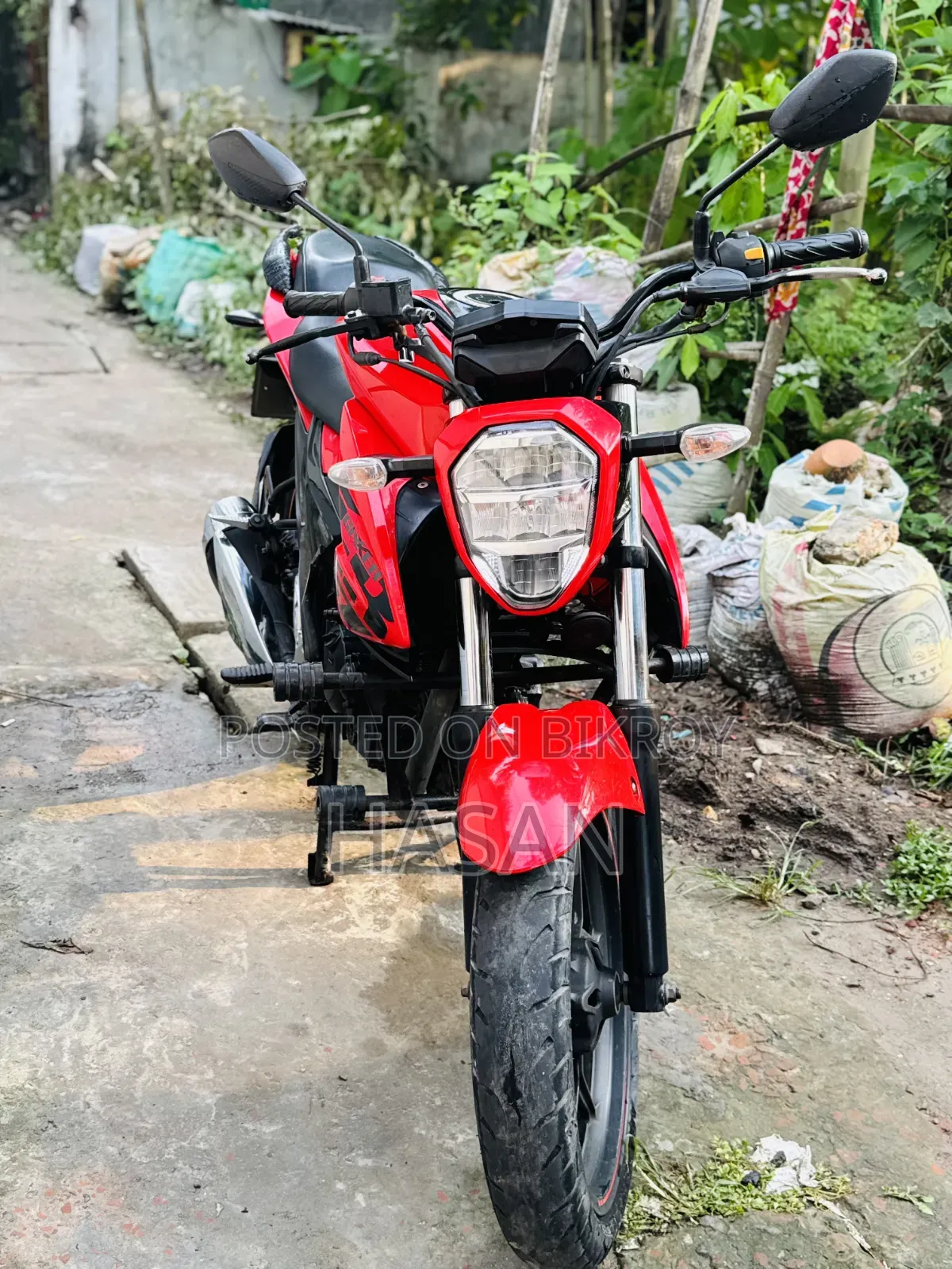 Suzuki Gixxer SF 2023 Red