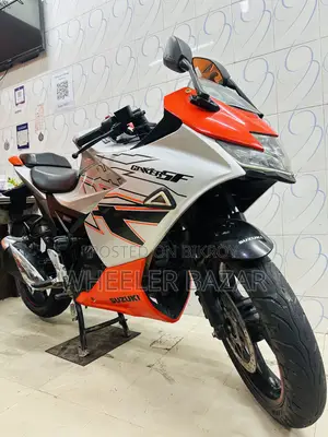 Suzuki Gixxer Fi ABS 2024 Orange